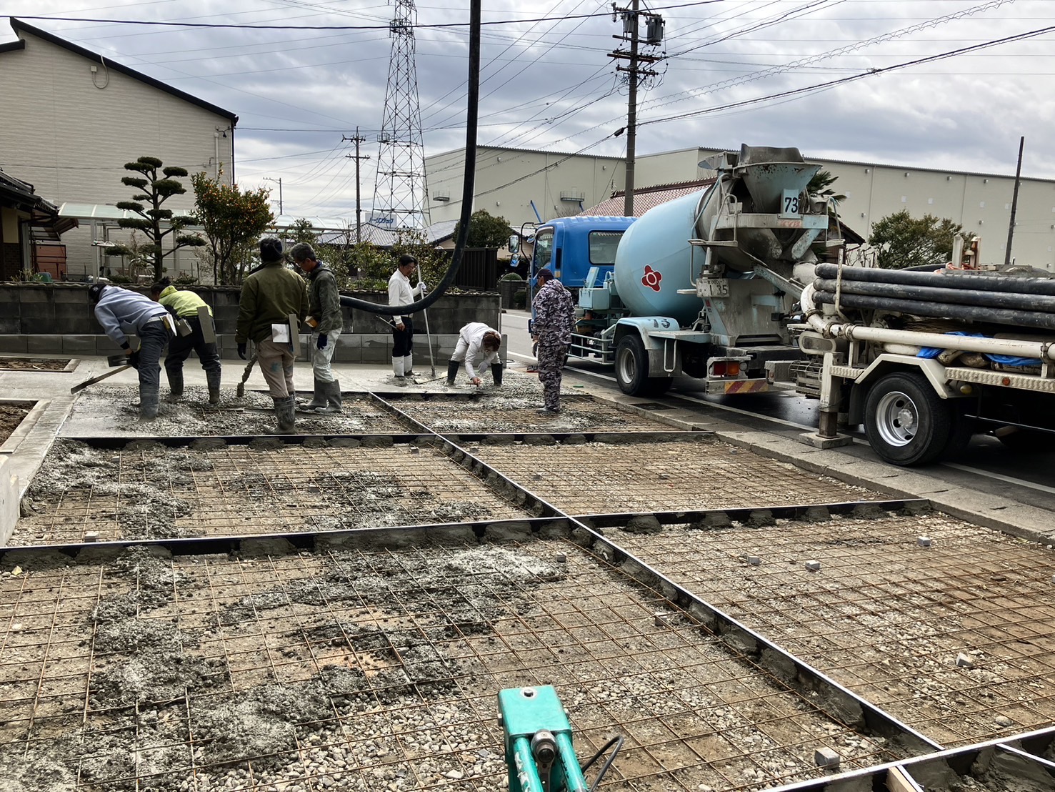 ｺﾝｸﾘｰﾄ打設状況 ﾎﾟﾝﾌﾟ車使用