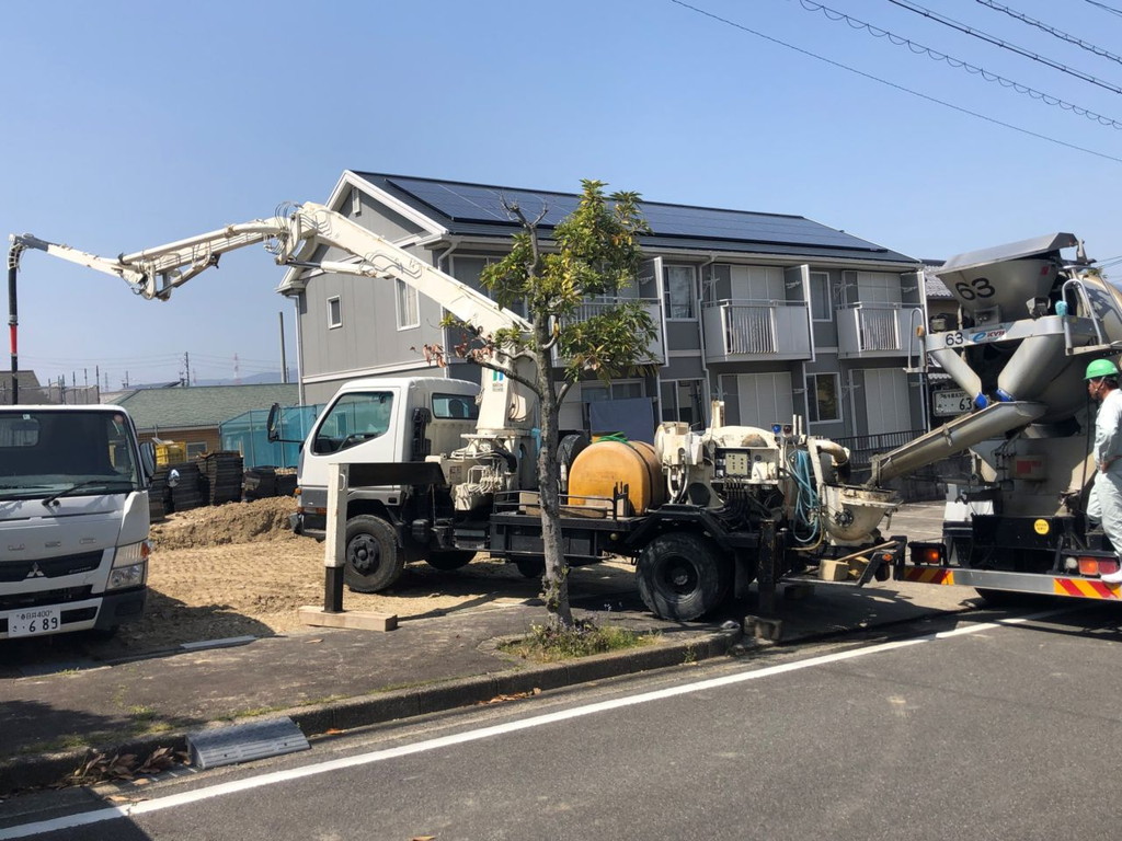 生ｺﾝ打設 ポンプ車使用